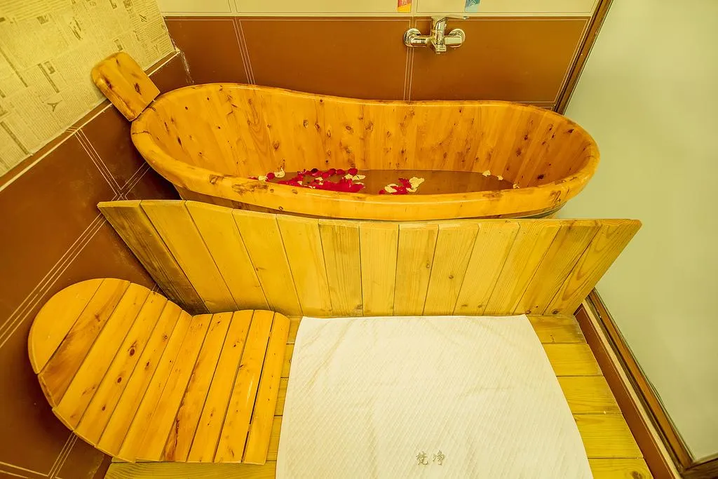 2ec4c1cc-5e5b-258f-254a-48ff54f2d604.jpg 2ec4c1cc-5e5b-258f-254a-48ff54f2d604.jpg